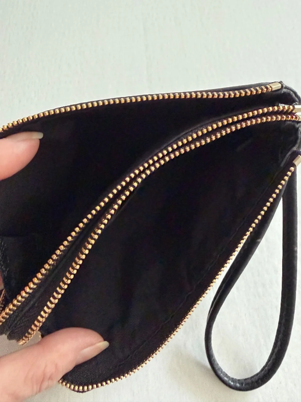 COACH Pebbled Leather Double Corner Zip Wristlet, Black